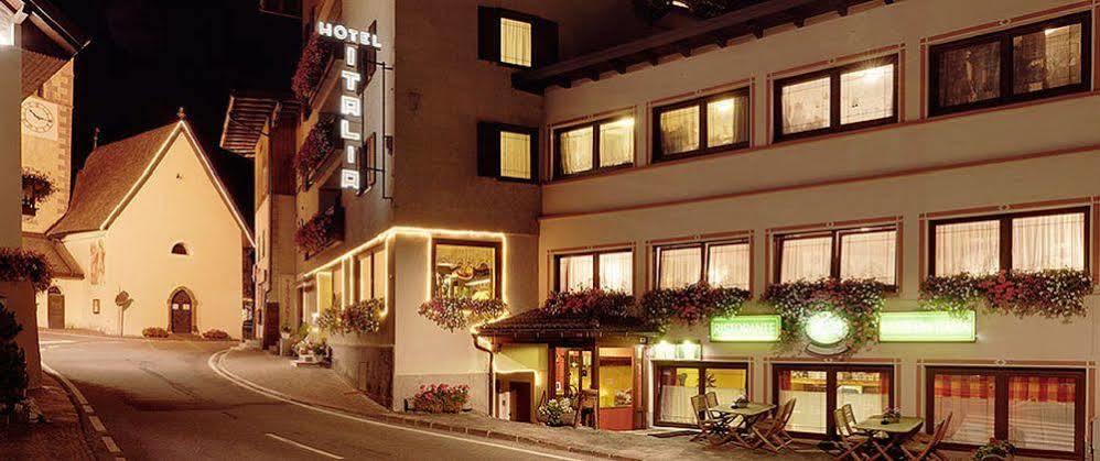 Hotel Italia Канацеї Екстер'єр фото