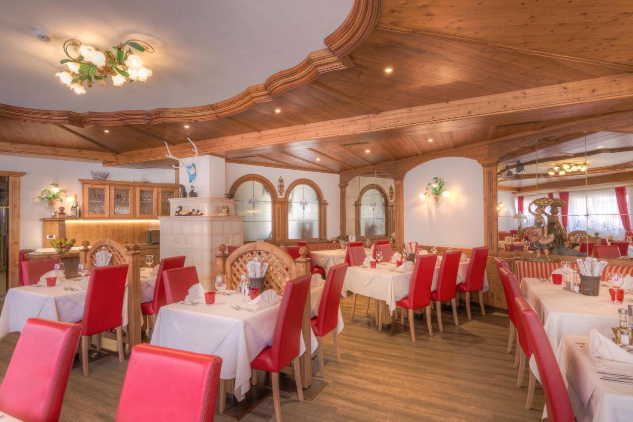 Hotel Italia Канацеї Екстер'єр фото
