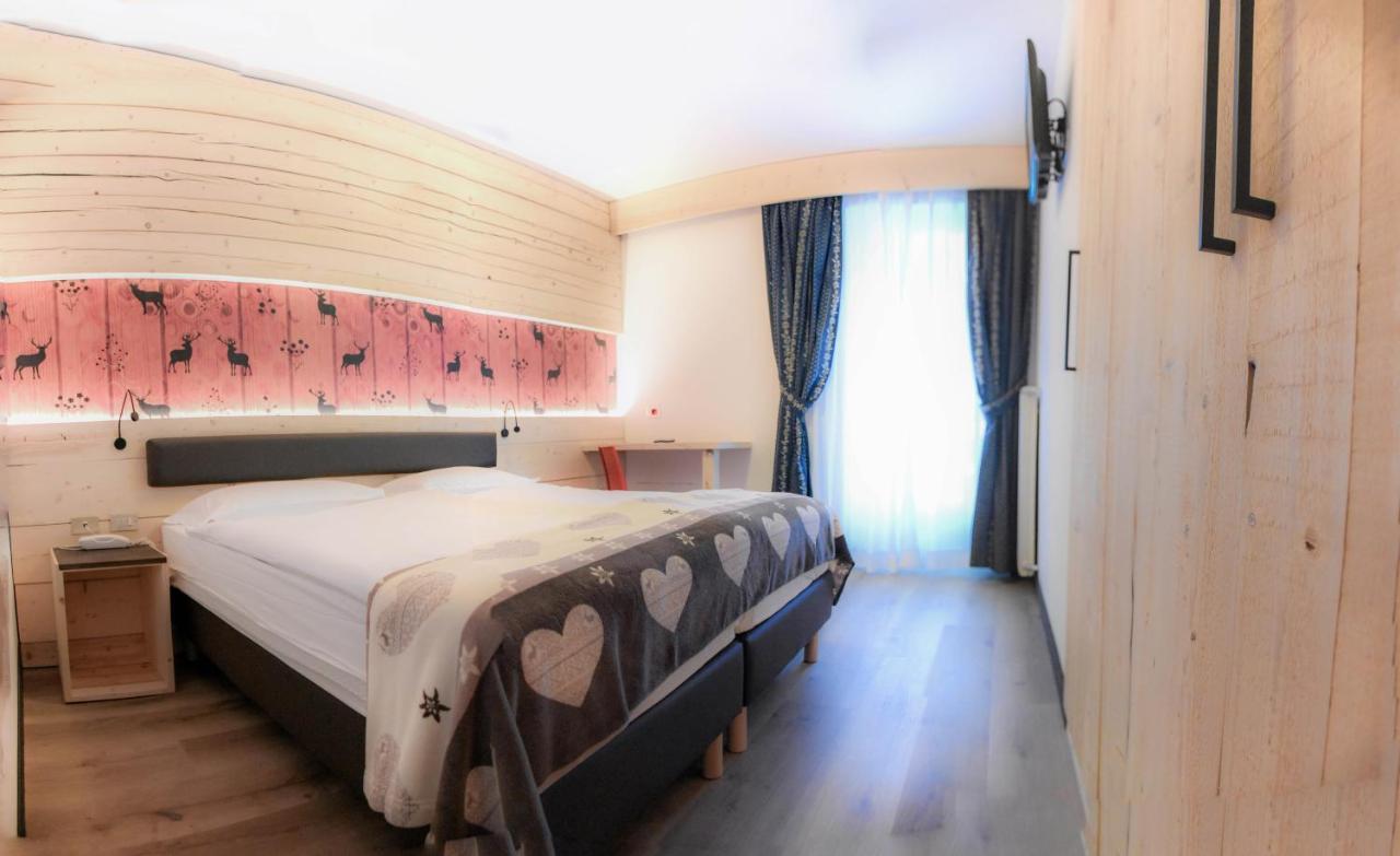 Hotel Italia Канацеї Екстер'єр фото
